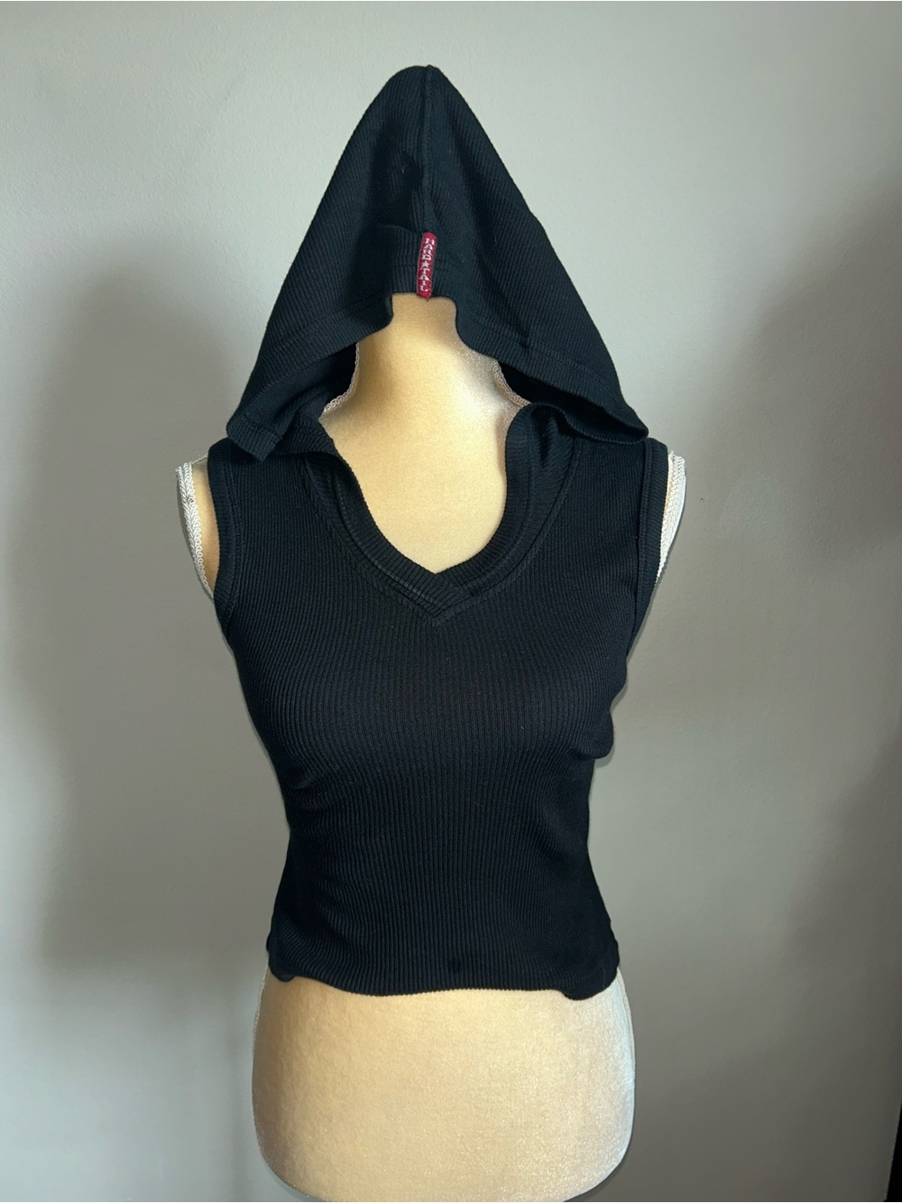 NWT Hard Tail Black Ribbed Hooded V-Neck Tank Sz OS